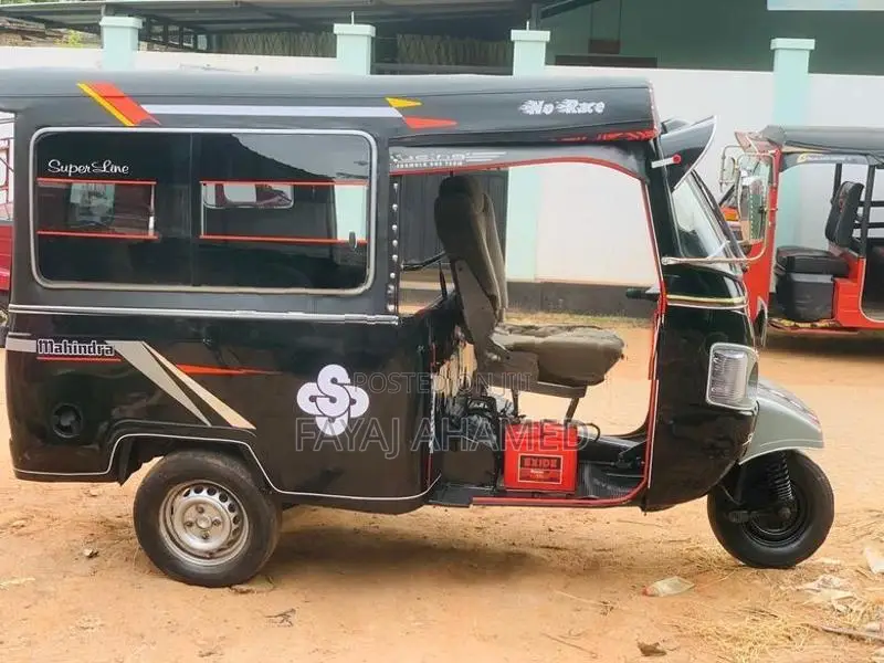 Mahindra Alfa 2012