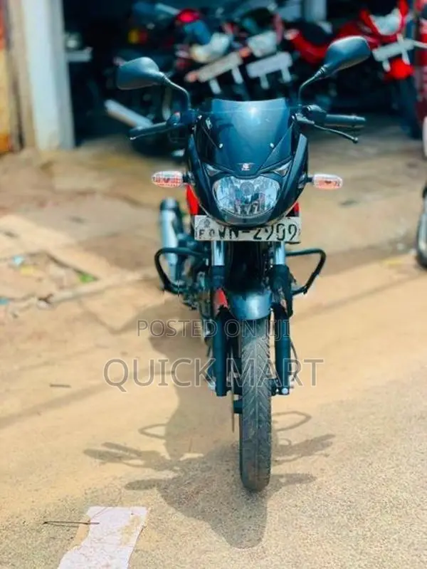 Bajaj Pulsar 180 2011