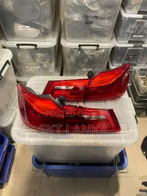 Genuine BMW 5 530e 530i 2019 Rear LED Bumper Lights G30