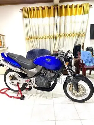 Honda Hornet 2008