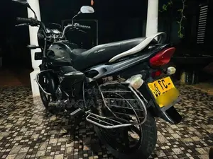Bajaj Platina 100 2006