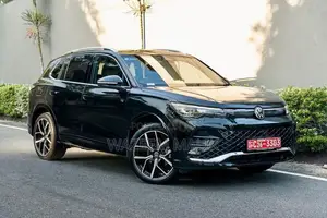 Volkswagen Tiguan R Line 2025