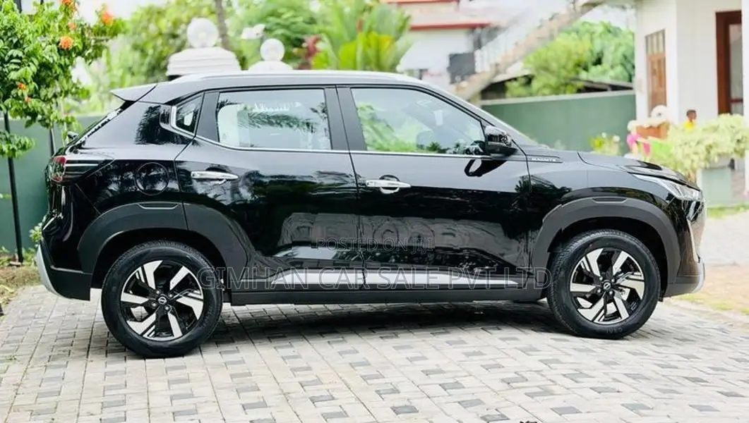 Nissan Magnite Tekna EZ-Shift 2026