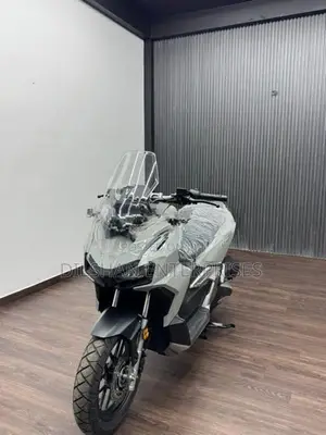 Honda ADV 160 2026