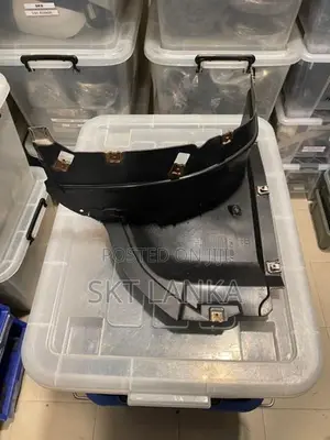 Audi Q3 2017 front Bumper Fender Passenger Mud Line