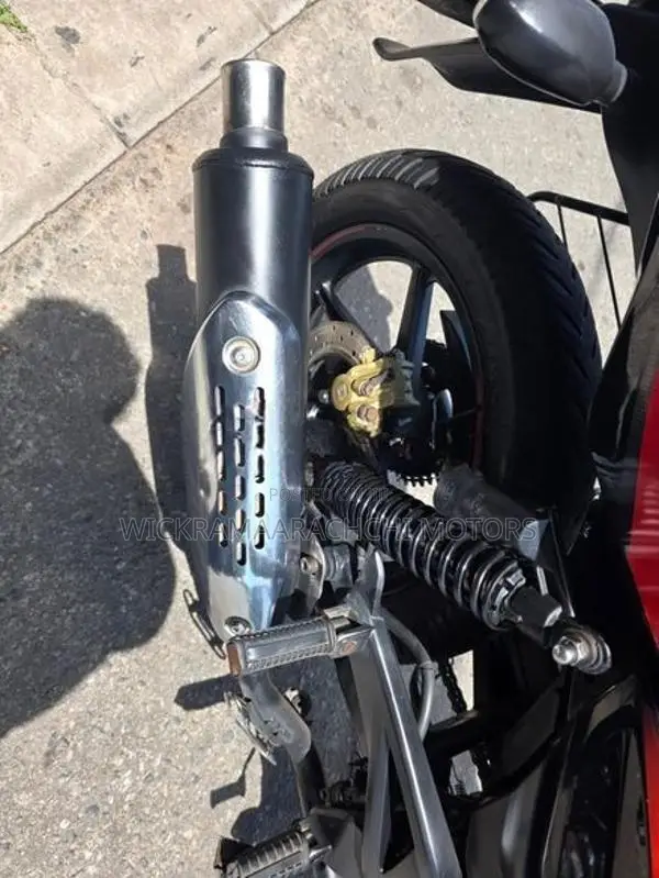 Bajaj Pulsar 180 Dual Disk 2018
