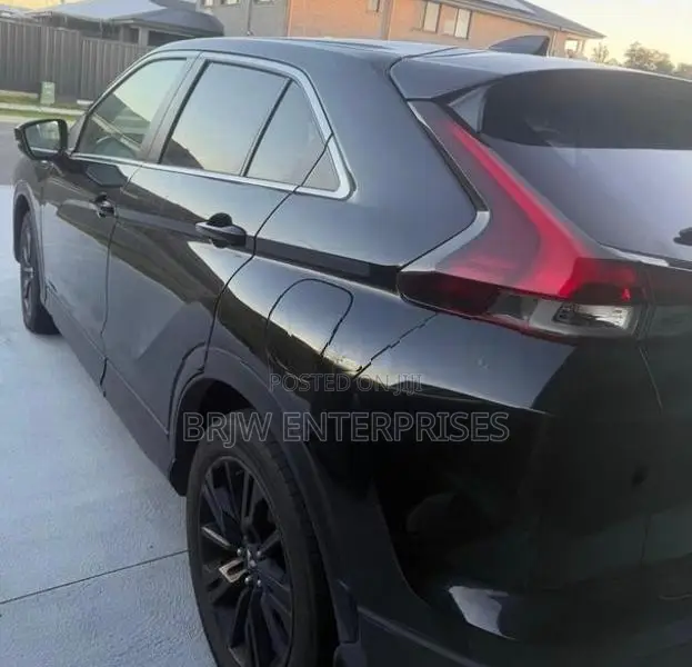 Mitsubishi Eclipse Cross Black edition 2025