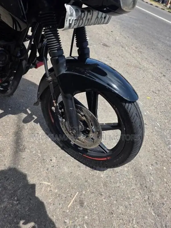 Bajaj Pulsar 180 Dual Disk 2018