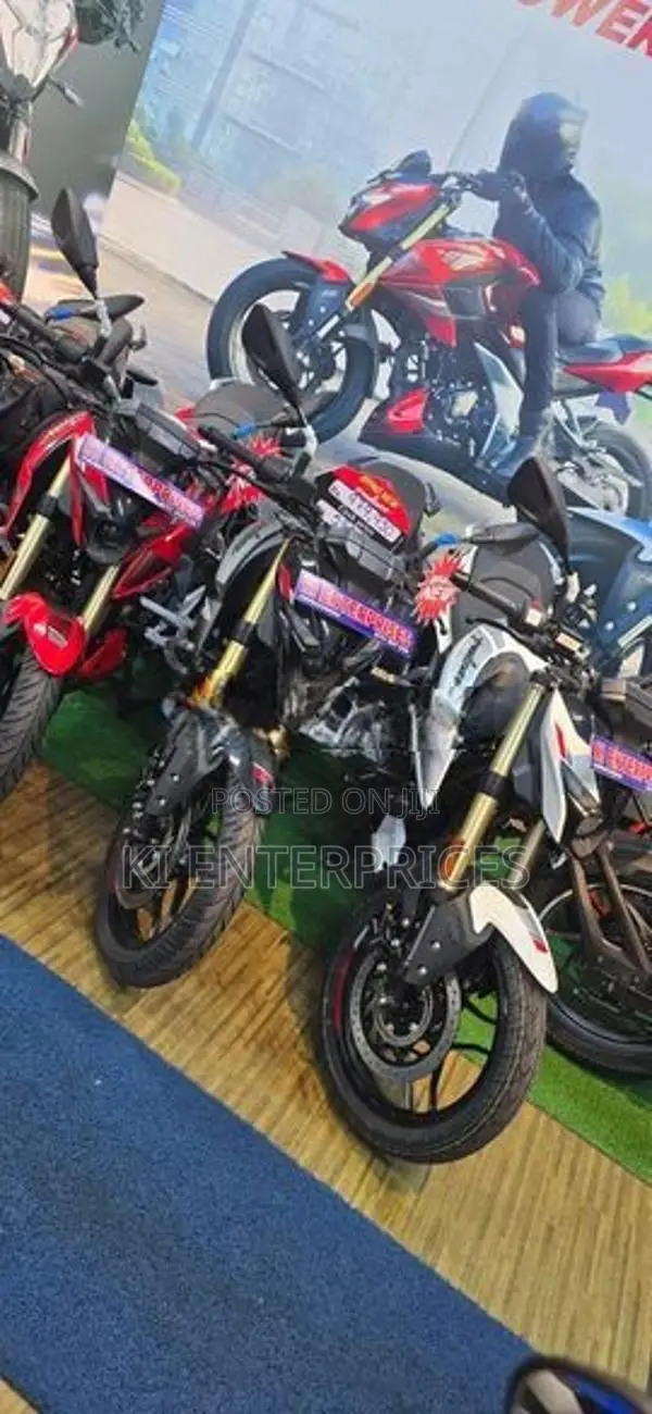 Bajaj Pulsar N160 Premium 2026