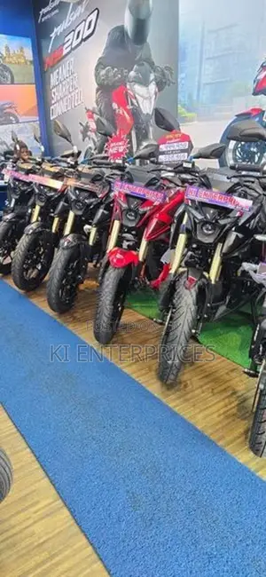 Bajaj Pulsar N160 Premium 2026