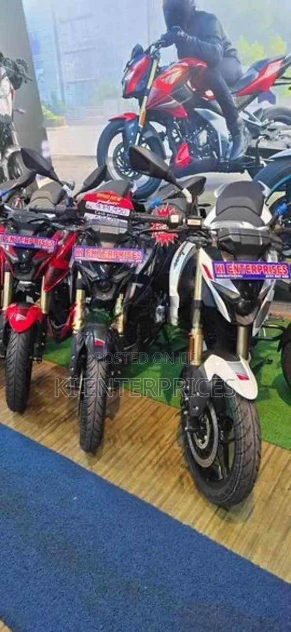 Bajaj Pulsar N160 Premium 2026