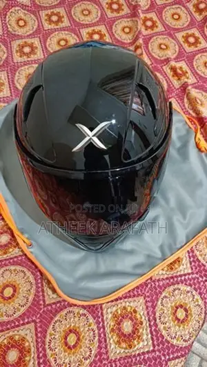 Axor black shine helmet