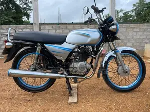 Bajaj Boxer 2003