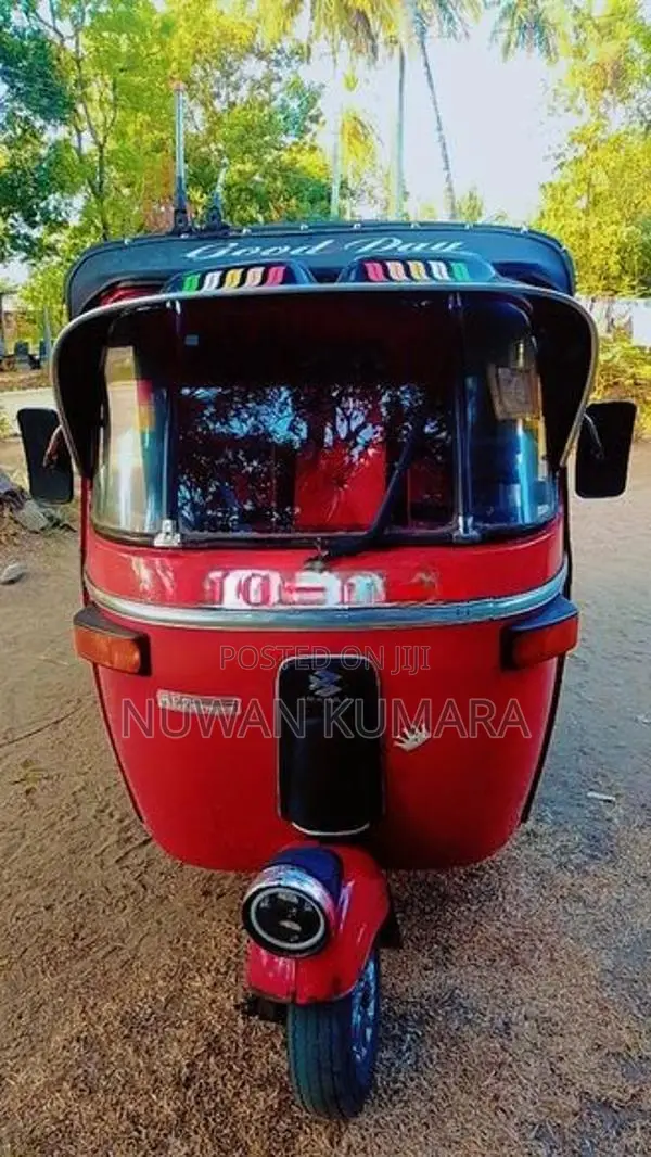 Bajaj RE 200 1995