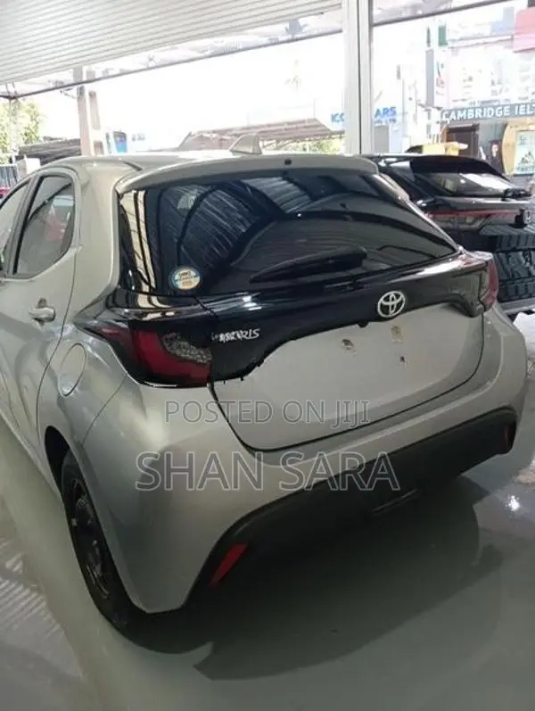 Toyota Yaris X Limited 2023