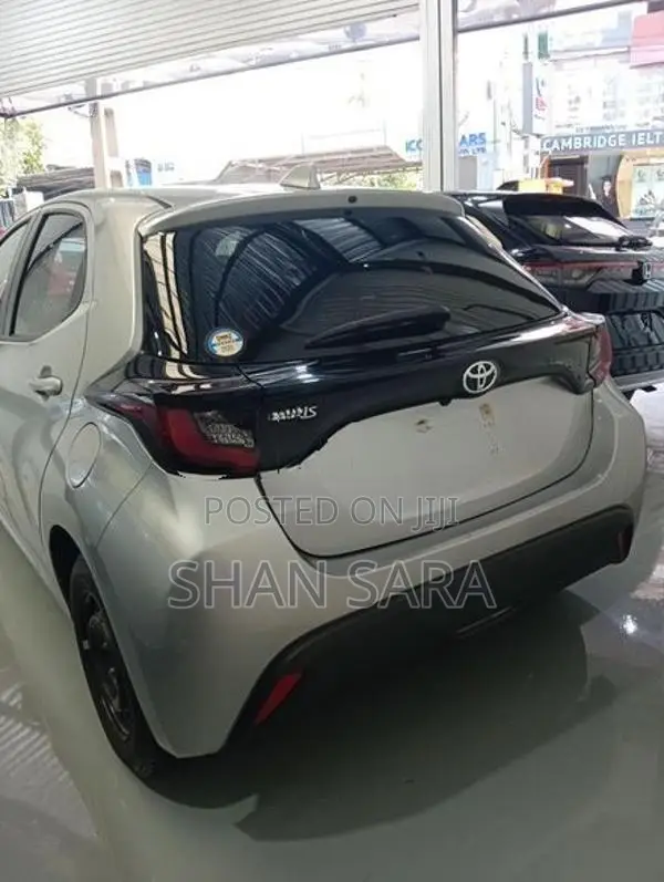 Toyota Yaris X Limited 2023