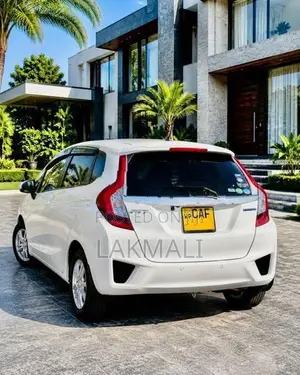 Honda Fit GP5 2015