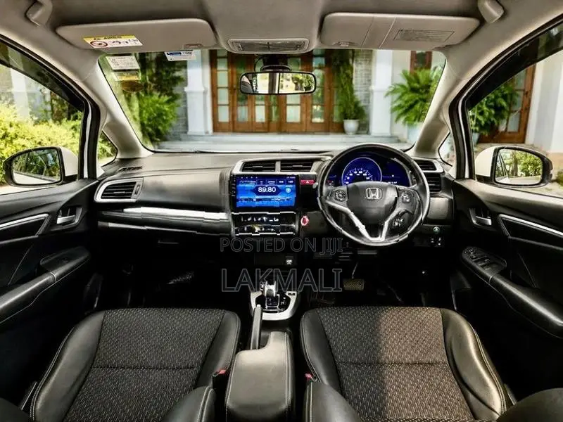Honda Fit GP5 2015