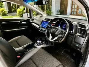 Honda Fit GP5 2015