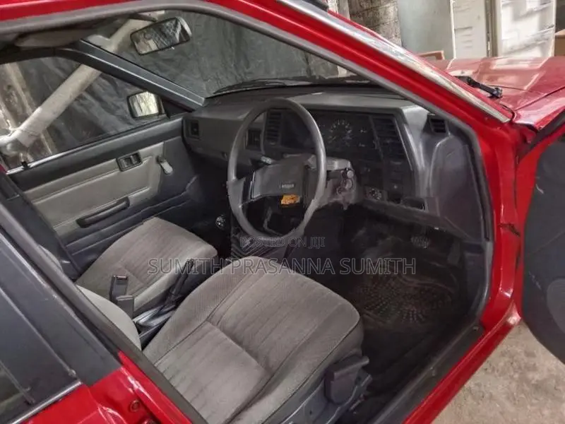 Nissan 370Z B12 1986
