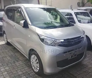 Mitsubishi eK Wagon 2023