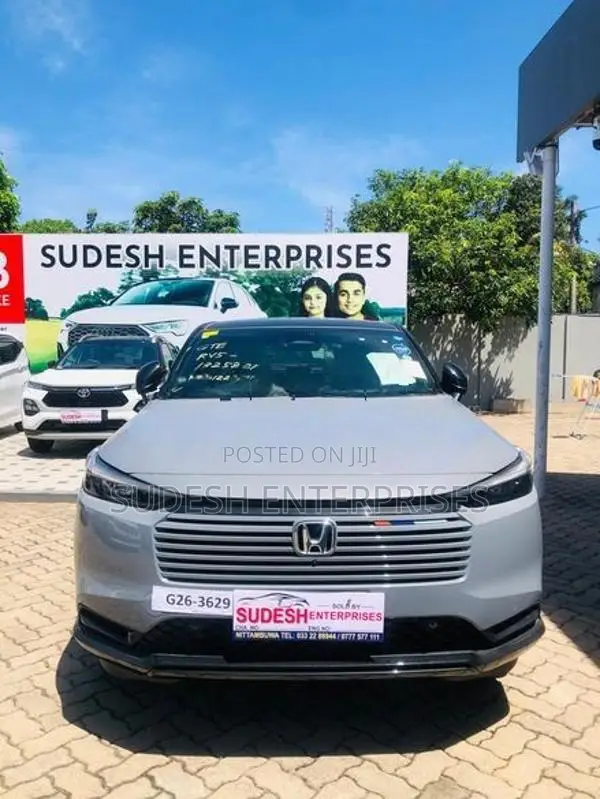 Honda Vezel Z Play Moon Roof 2026