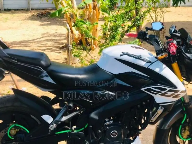 Bajaj Pulsar NS200 2020