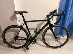 FUJI Road Bike