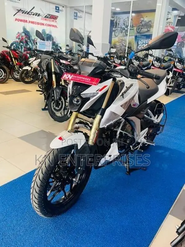 Bajaj Pulsar N160 Premium Brand New 2026