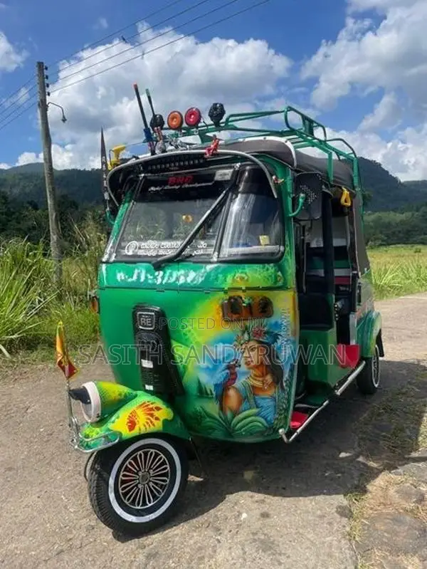 Bajaj RE 2004