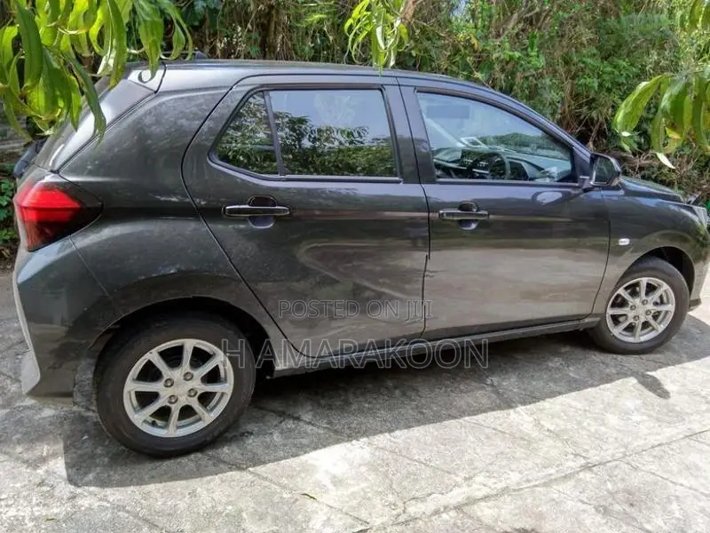 Perodua Axia G 2025