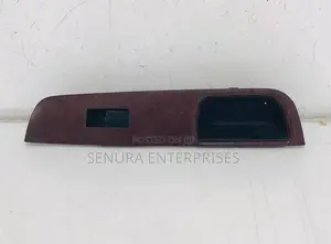 Nissan Tiida C11 Power Window Control Unit