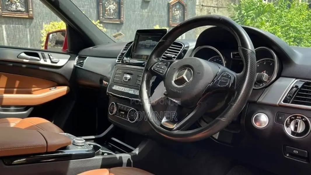 Mercedes Benz GLE 400 GLS AMG 2017