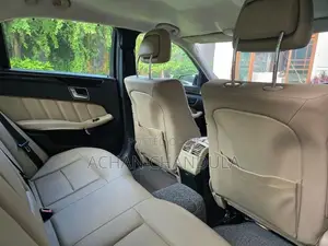 Mercedes Benz E200 2011