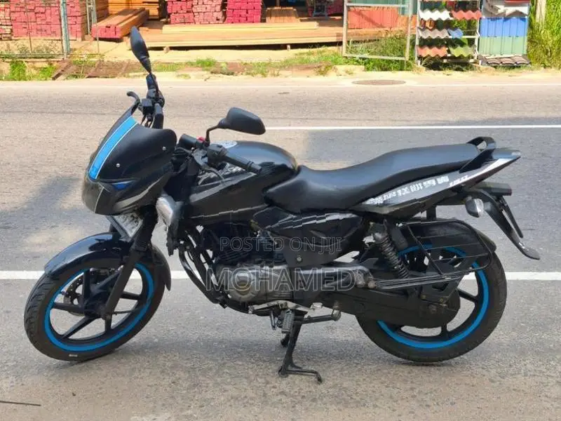 Bajaj Pulsar 150 2017