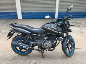 Bajaj Pulsar 150 2017