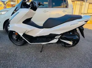 Honda PCX 2025