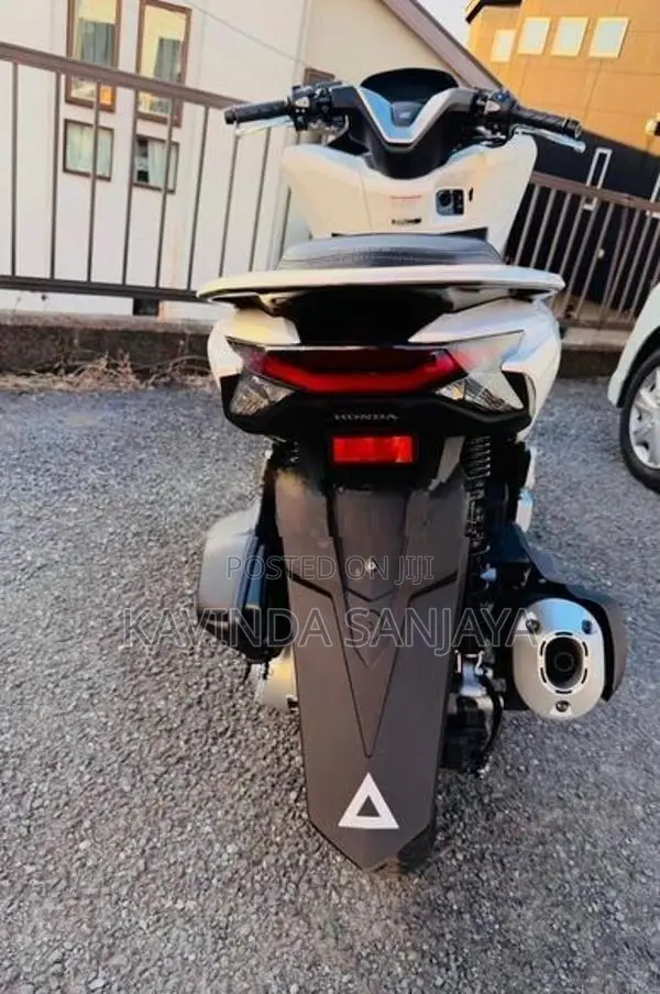 Honda PCX 2025