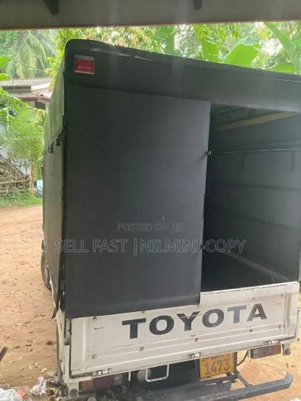 Toyota Dyna Lorry 1996