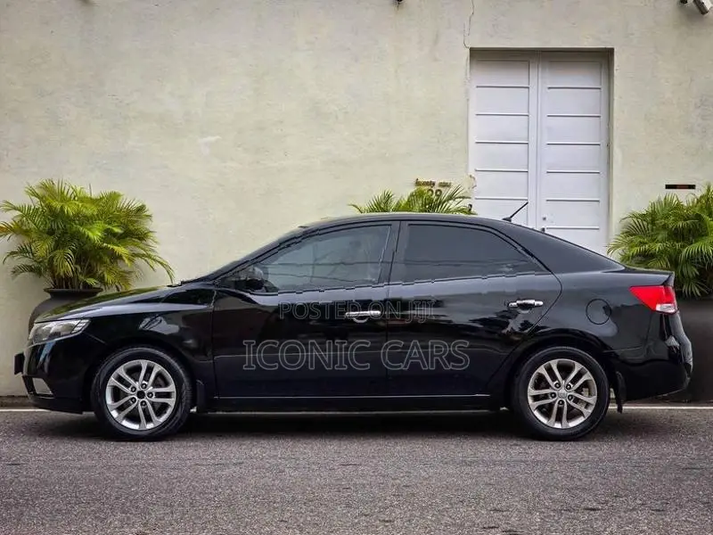 Kia Cerato 2012