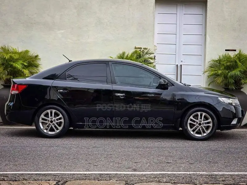 Kia Cerato 2012