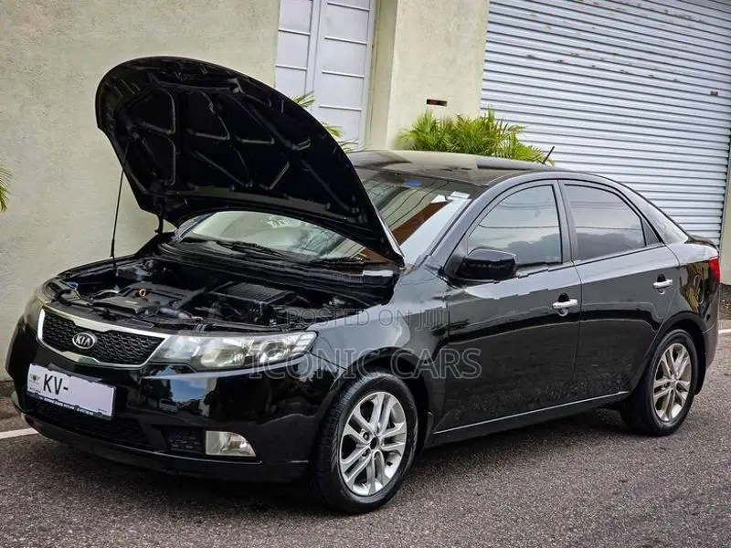 Kia Cerato 2012