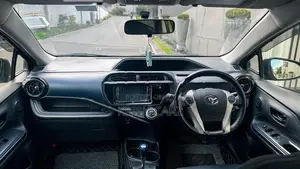 Toyota Aqua S Grade Urban 2015