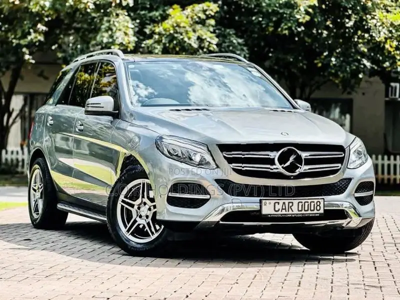 Mercedes Benz GLE 300D PREMIUM PLUS 4MATIC 2016