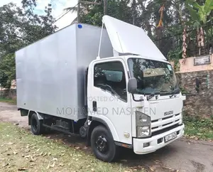 Isuzu NPR71H NPR 350 2016