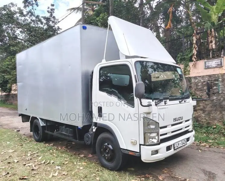 Isuzu NPR71H NPR 350 2016
