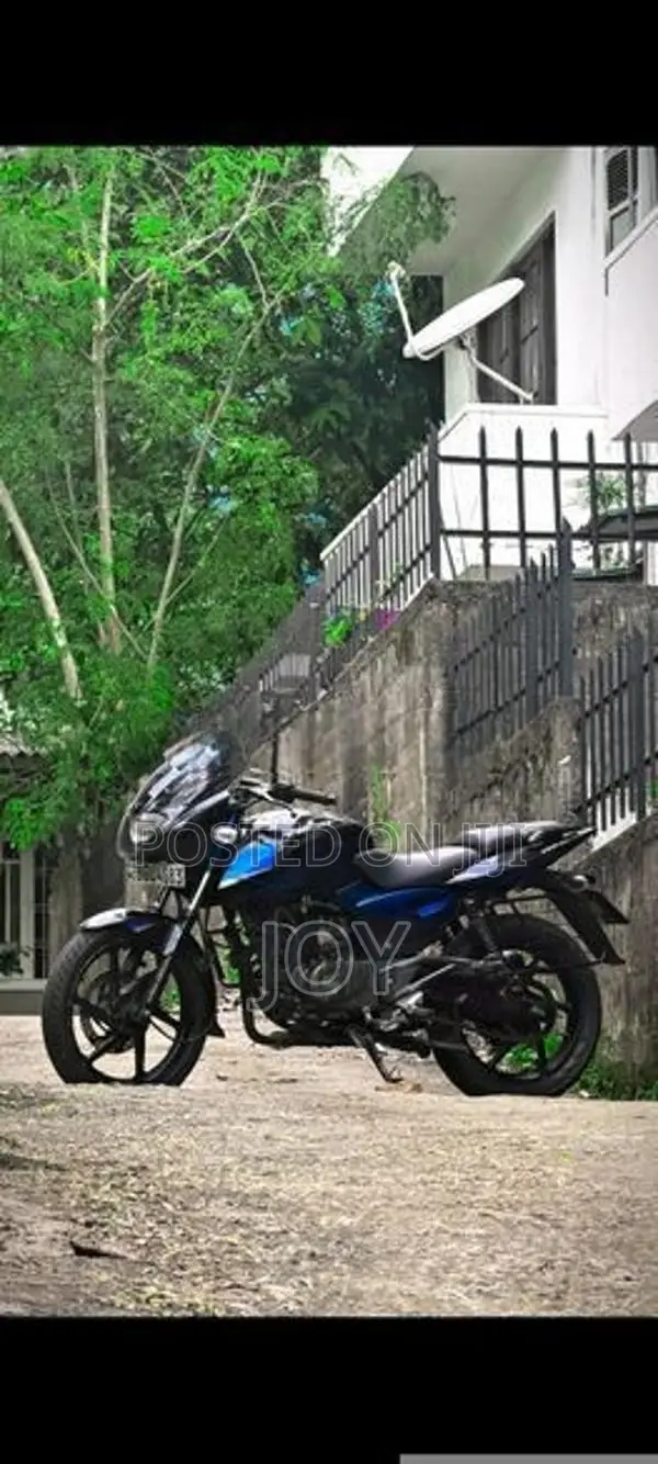 Bajaj Pulsar 150 2018