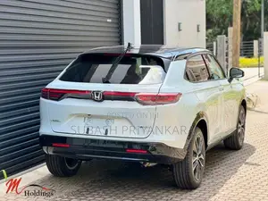 Honda Vezel Z PLAY 2026