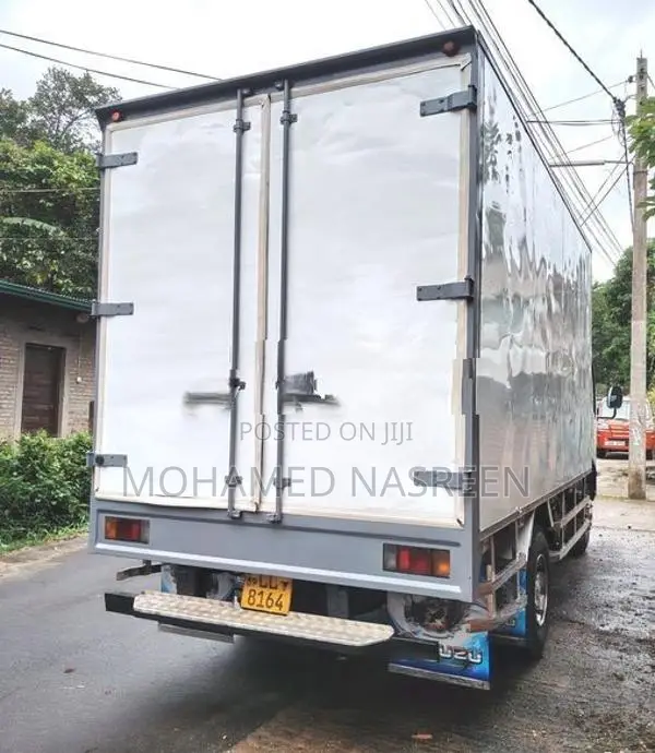 Isuzu NPR 350 2014