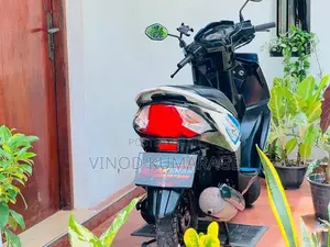 Honda Dio 2018